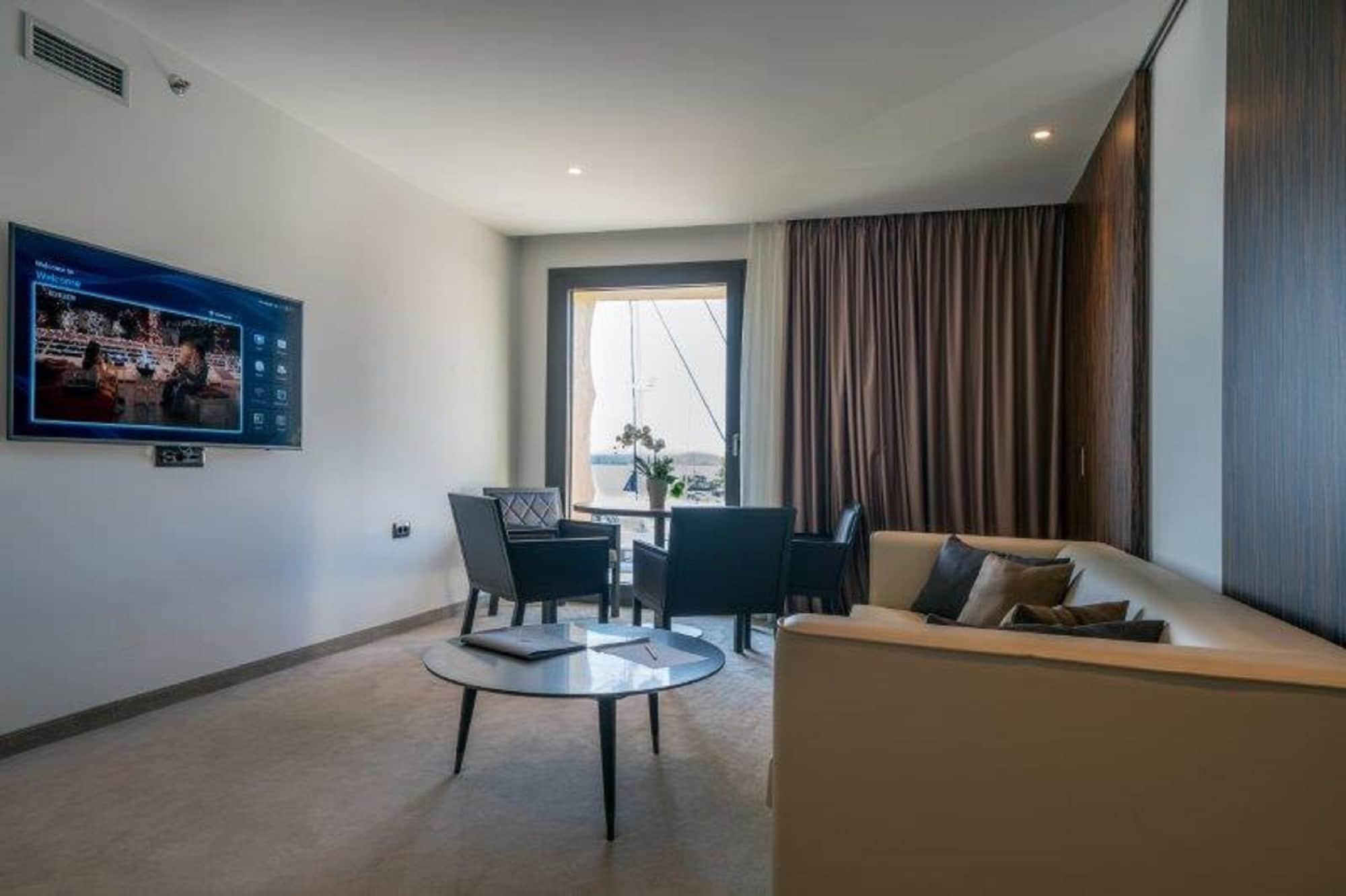 Bellevue Superior City Hotel Sibenik Luaran gambar